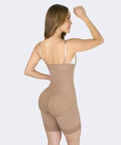 Alternative view of Korset Jenny